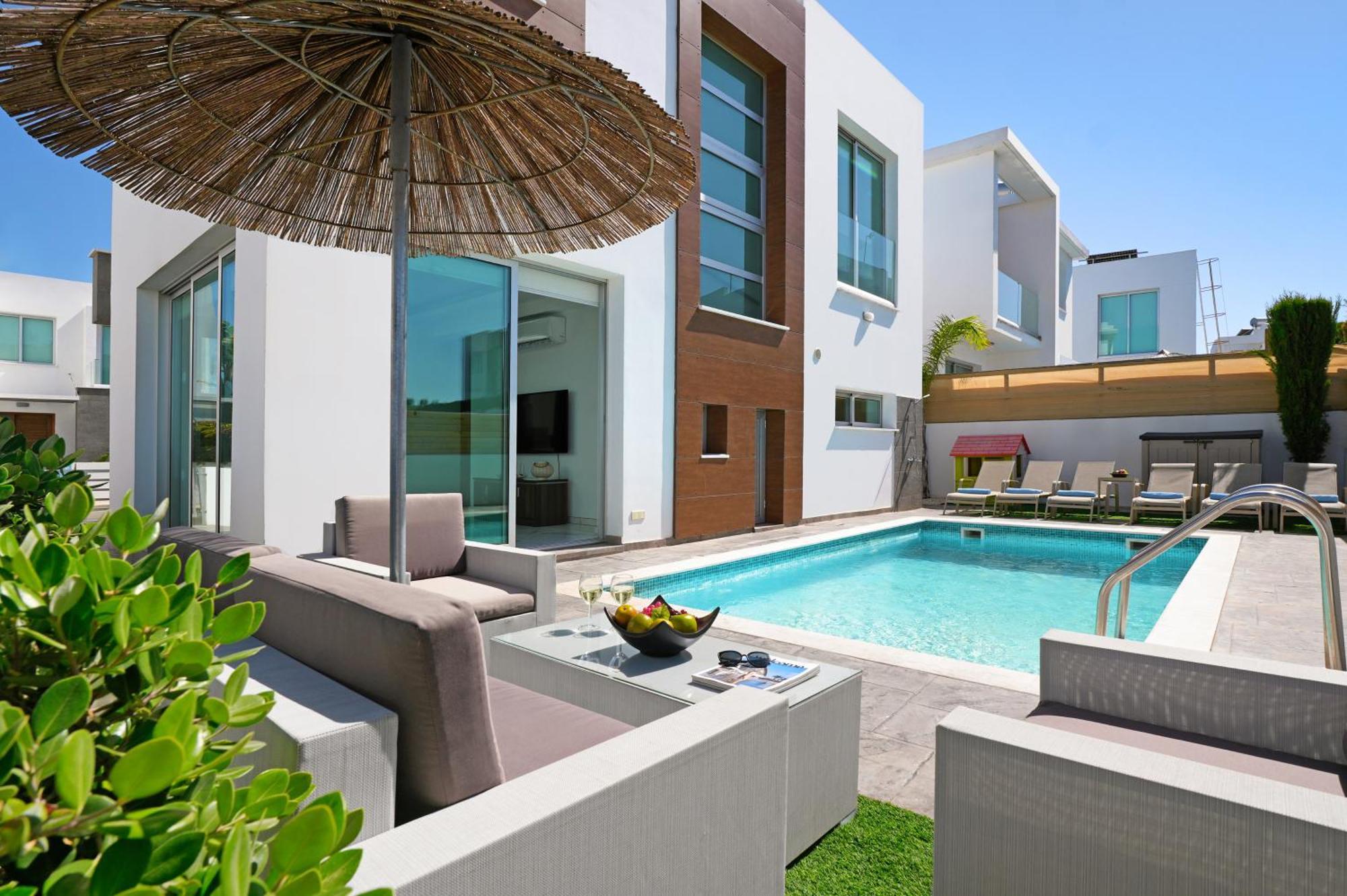 Villa Carmen Protaras Exterior photo